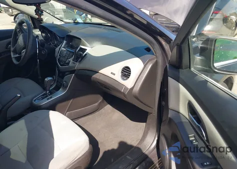 2016 Chevrolet Cruze Limited 1Lt Auto z USA, uszkodzony, nr VIN 1G1PE5SB1G7129435